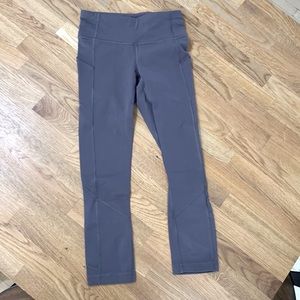 Lululemon capri length legging - dusty mauve